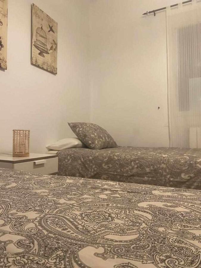 Apartamento Las Murallas Pamplona Eksteriør bilde